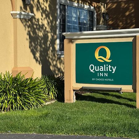 Quality Inn Ukiah Exterior photo