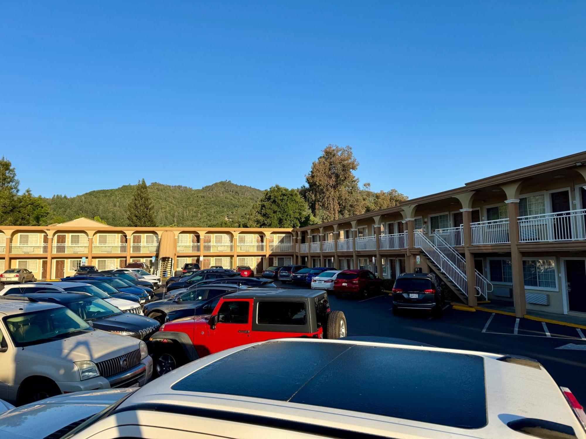 Quality Inn Ukiah Exterior photo