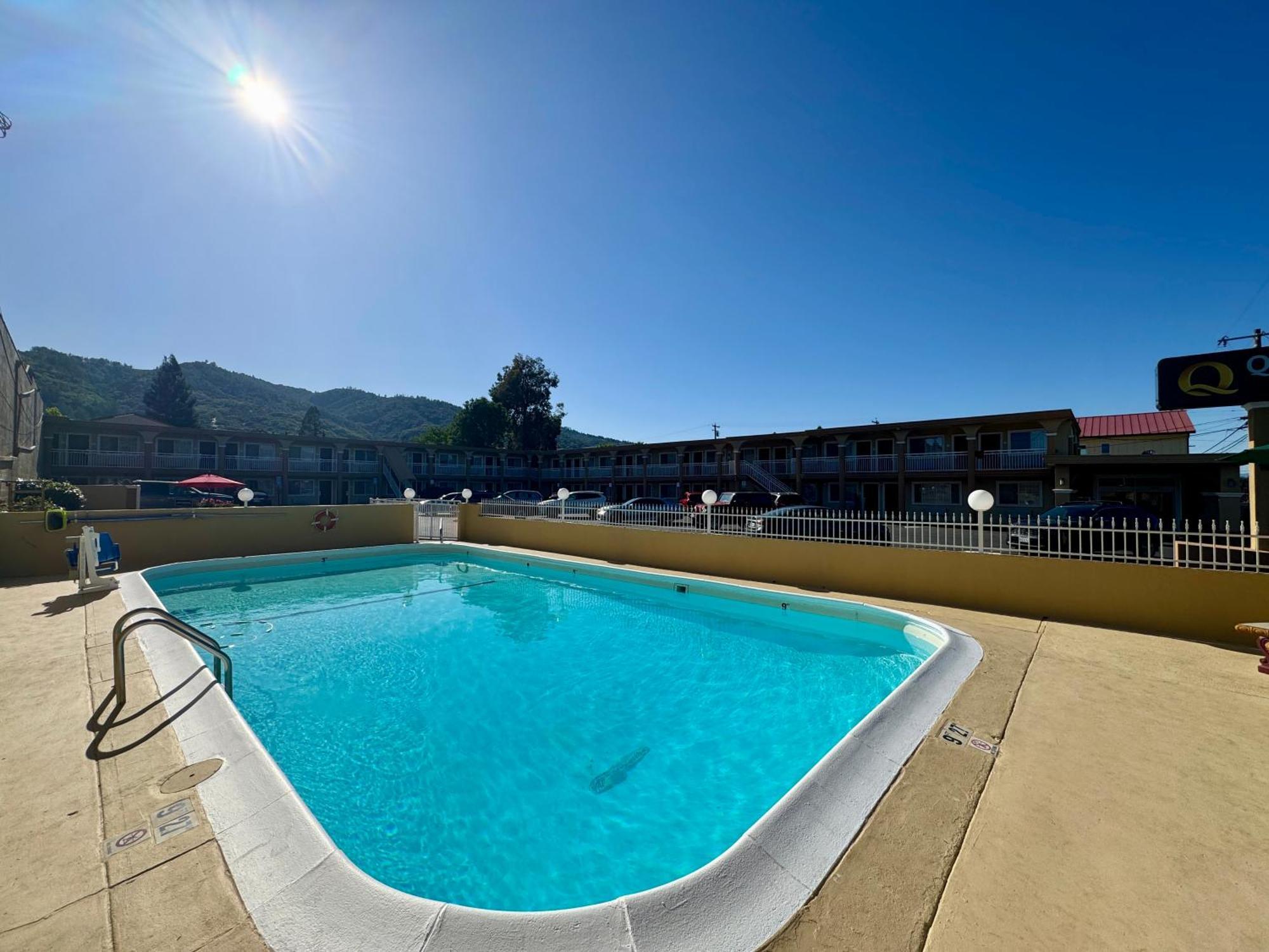 Quality Inn Ukiah Exterior photo