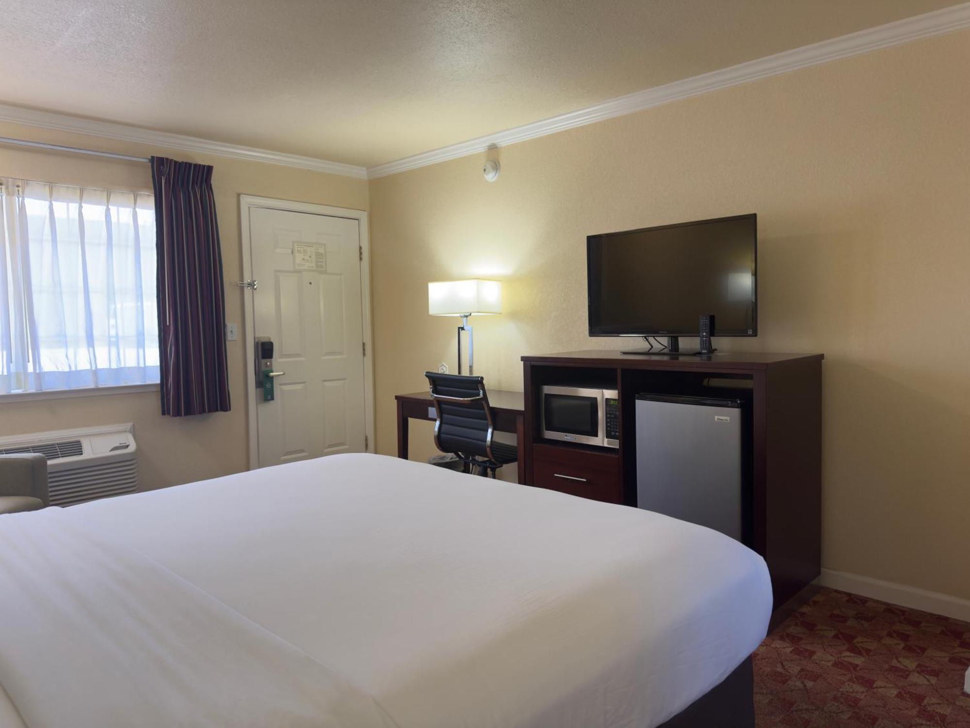 Quality Inn Ukiah Exterior photo