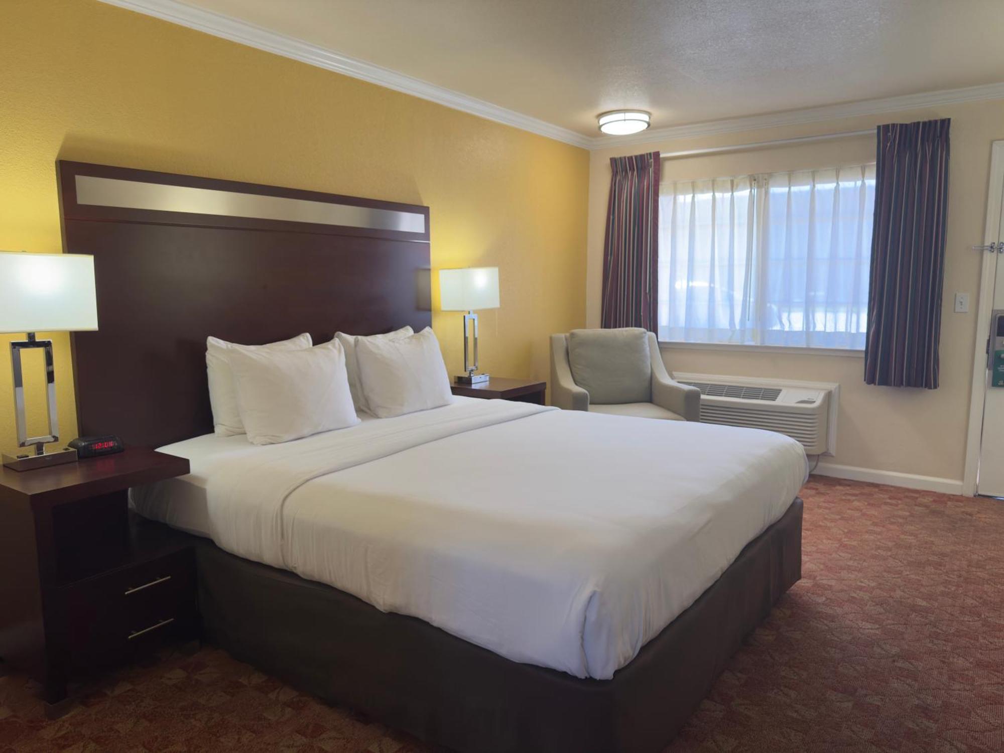 Quality Inn Ukiah Exterior photo