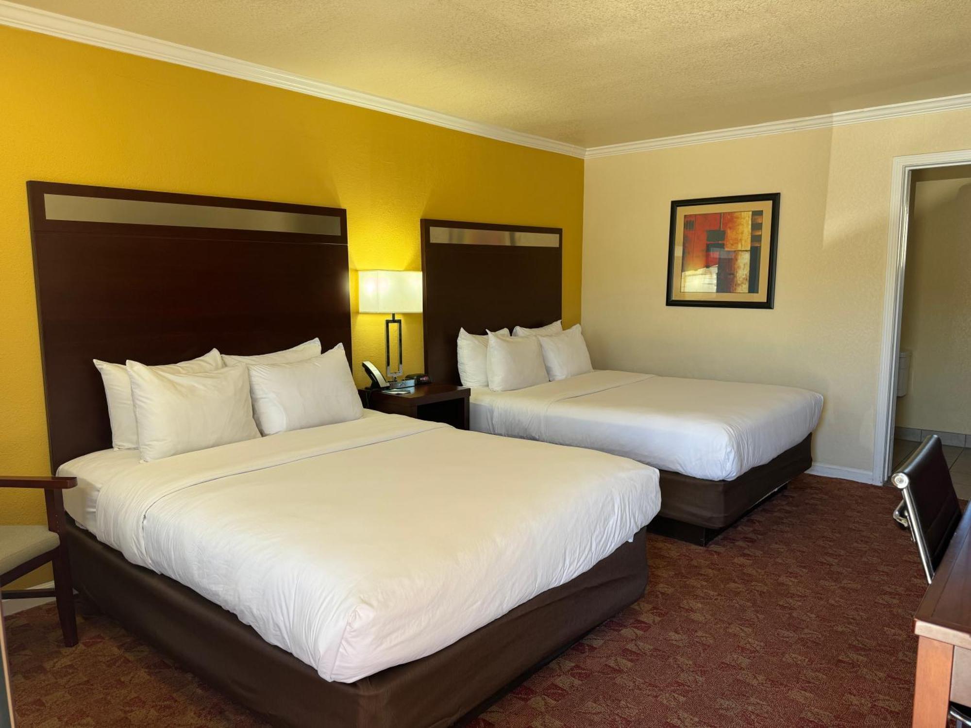 Quality Inn Ukiah Exterior photo