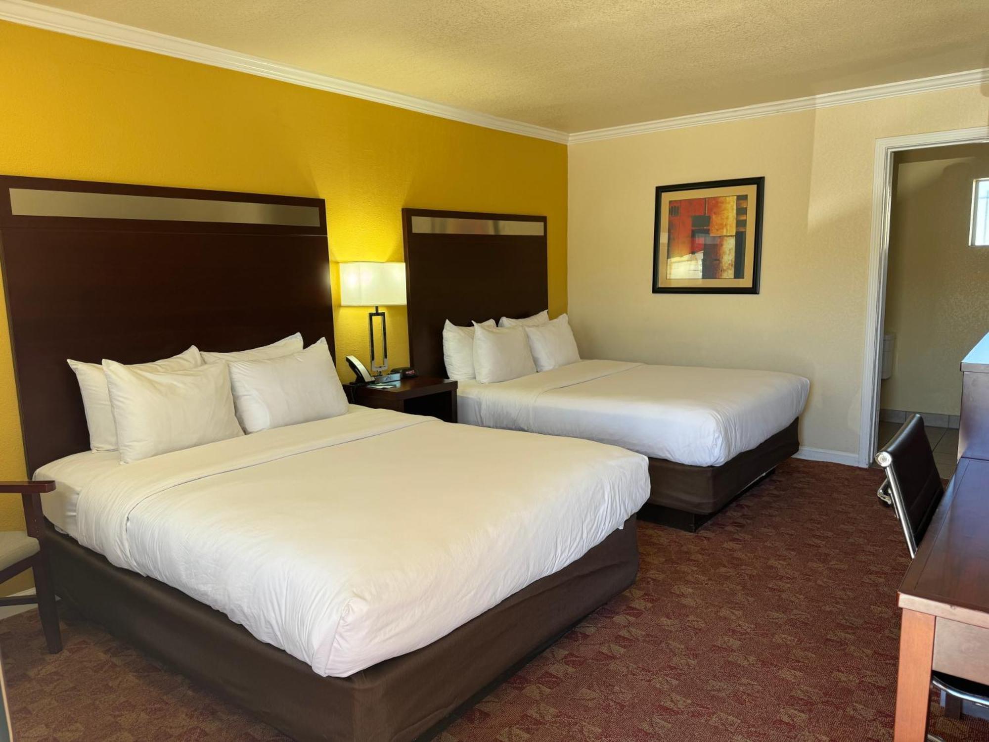 Quality Inn Ukiah Exterior photo